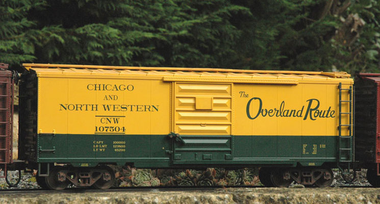 Photo of a MTH 1:32 scale model CNW boxcar