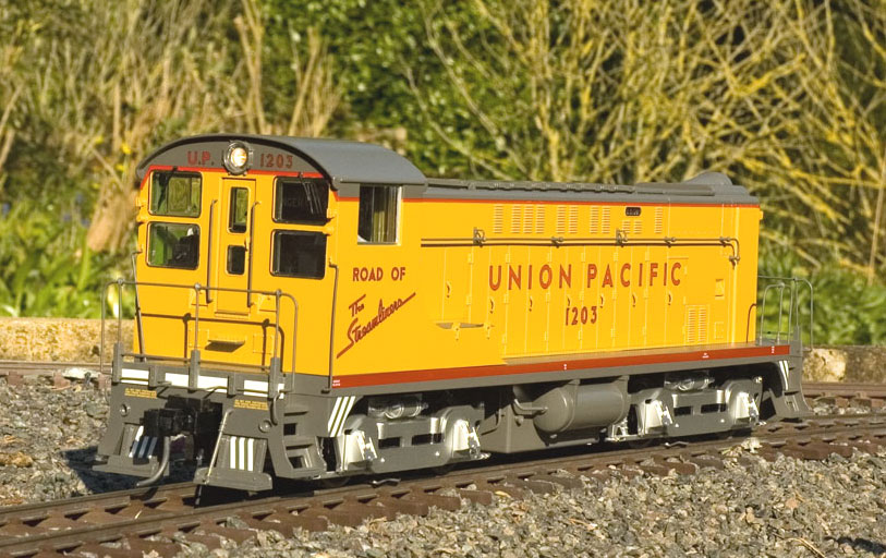 Photo of a MTH 1:32 scale model UP Baldwin VO 1000